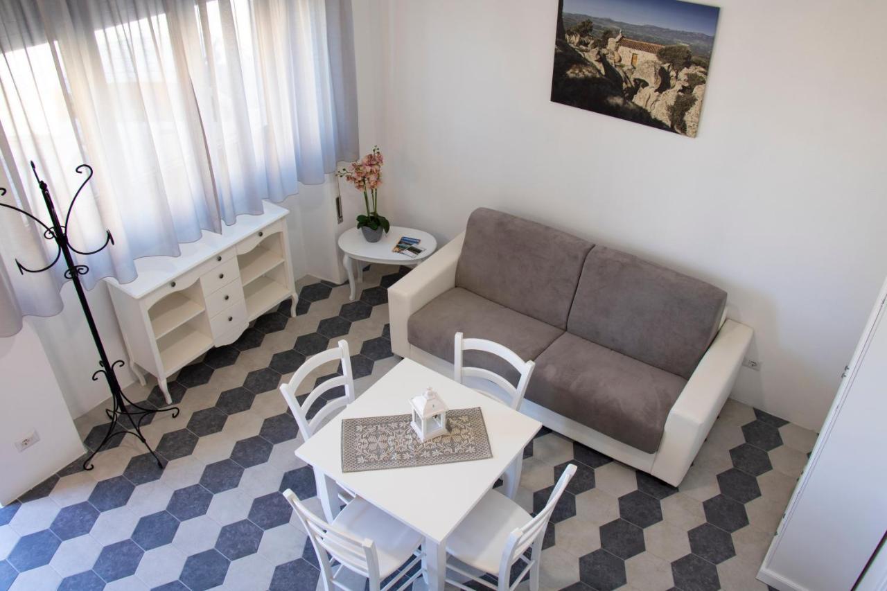 Bed & Breakfast Zia Menga - Luogosanto Sardinia Zewnętrze zdjęcie